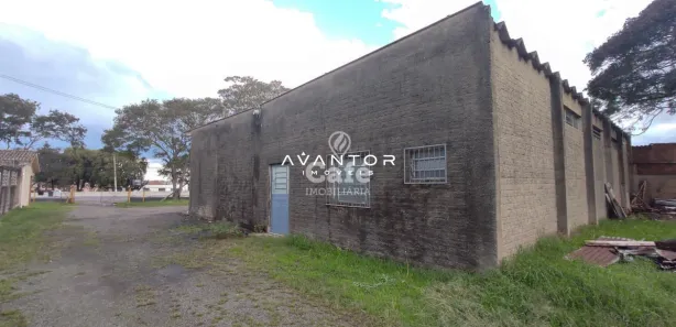 Prédio Inteiro à venda, 470m² no Juscelino Kubitschek, Santa Maria