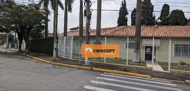 Casa Comercial com 3 Quartos para alugar, 600m² no Vila Romanópolis, Ferraz de Vasconcelos