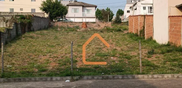Terreno / Lote / Condomínio à venda, 240m² no Pão de Açúcar, Pouso Alegre