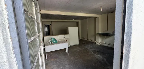 Galpão / Depósito / Armazém à venda, 280m² no Jardim Canadá, Nova Lima