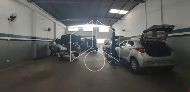 Galpão / Depósito / Armazém à venda, 380m² no Palmital, Marília