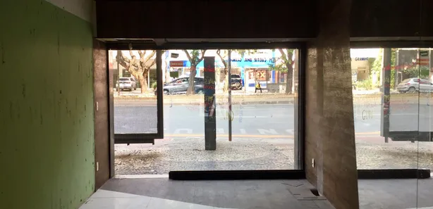 Loja / Salão / Ponto Comercial à venda, 70m² no Savassi, Belo Horizonte