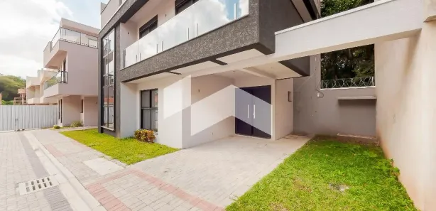 Casa de Condomínio com 3 Quartos para alugar, 172m² no Santa Felicidade, Curitiba