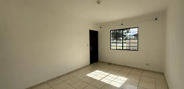 Sobrado com 2 Quartos para alugar, 120m² no Vila Conceição, Campo Largo