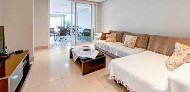 Casa de Condomínio com 4 Quartos à venda, 329m² no Zona 08, Maringá