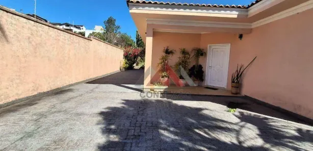 Casa Comercial com 5 Quartos para alugar, 480m² no Vila Oliveira, Mogi das Cruzes