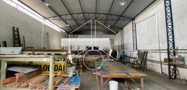 Galpão / Depósito / Armazém à venda, 340m² no Alto Cafezal, Marília