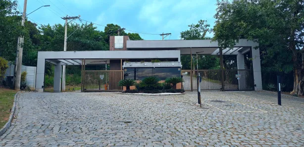 Casa de Condomínio com 4 Quartos para venda ou aluguel, 208m² no Ubatiba, Maricá