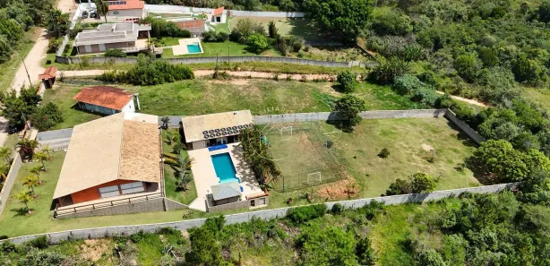 Fazenda / Sítio / Chácara com 4 Quartos à venda, 3000m² no , Mairinque