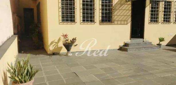 Casa Comercial com 4 Quartos para alugar, 244m² no Centro, Poá