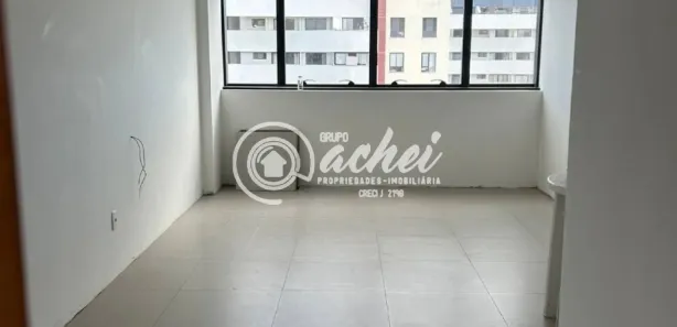 Conjunto Comercial / Sala para alugar, 27m² no Pitangueiras, Lauro de Freitas