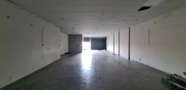 Loja / Salão / Ponto Comercial para alugar, 200m² no Centro, Apucarana