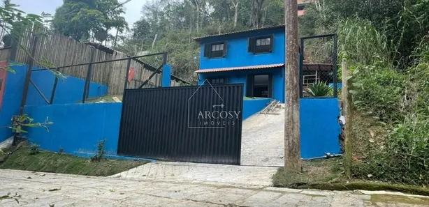 Casa de Condomínio com 2 Quartos à venda, 100m² no Cuiabá, Petrópolis