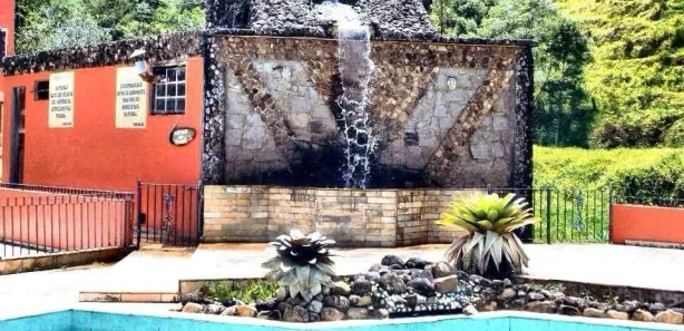 Hotel / Motel / Pousada com 21 Quartos à venda, 1600m² no Frade, Macaé