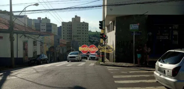 Loja / Salão / Ponto Comercial para venda ou aluguel, 182m² no Centro, Itatiba