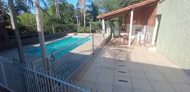Fazenda / Sítio / Chácara com 4 Quartos à venda, 1179m² no Jardim dos Lírios, Americana