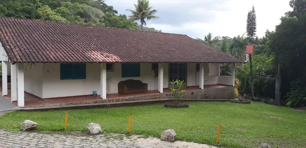 Fazenda / Sítio / Chácara com 7 Quartos à venda, 10000m² no Cantagalo, Guapimirim