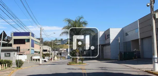 Conjunto Comercial / Sala para alugar, 380m² no Jardim Belizário, Cotia