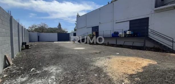 Galpão / Depósito / Armazém à venda, 223m² no Centro, Sumaré