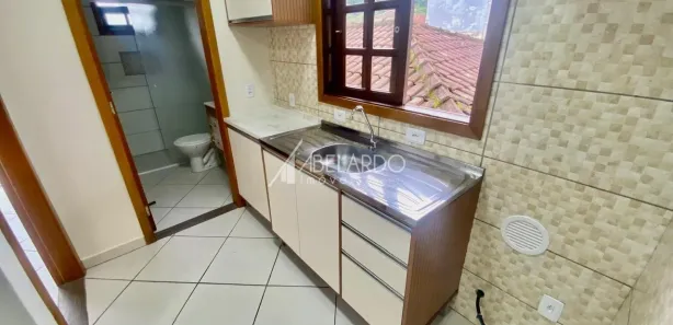 Apartamento com 2 Quartos para alugar, 60m² no Velha Central, Blumenau