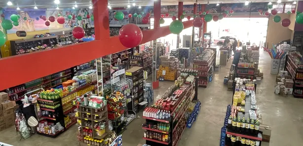 Galpão / Depósito / Armazém à venda, 840m² no Do Turista 2ª Etapa, Caldas Novas
