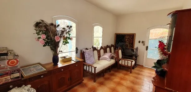 Prédio Inteiro com 6 Quartos à venda, 176m² no Centro, Jacareí