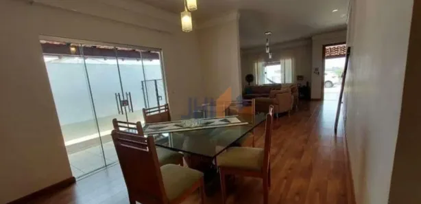 Fazenda / Sítio / Chácara com 3 Quartos para venda ou aluguel, 400m² no Jardim Colibri, Marília