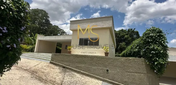 Casa com 3 Quartos para alugar, 198m² no Chácara dos Junqueiras, Carapicuíba