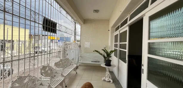 Casa com 3 Quartos à venda, 250m² no Treze de Julho, Aracaju