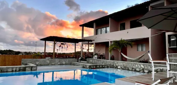 Hotel / Motel / Pousada com 18 Quartos à venda, 1600m² no , Baía Formosa