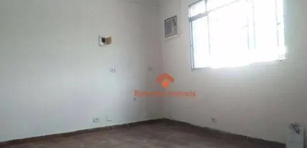 Conjunto Comercial / Sala para alugar, 32m² no Vila Santa Lúcia, Carapicuíba