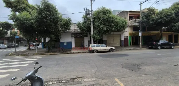 Loja / Salão / Ponto Comercial à venda, 441m² no Centro, Governador Valadares