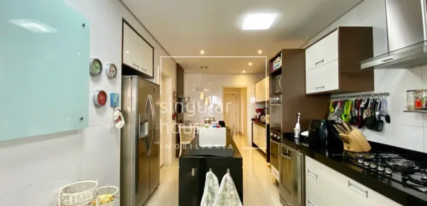 Apartamento com 3 Quartos para venda ou aluguel, 236m² no Jardim Panorama, São Paulo