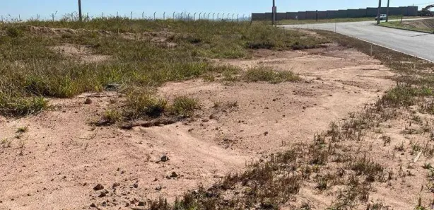 Terreno / Lote / Condomínio à venda, 331m² no Nova Itapevi, Itapevi