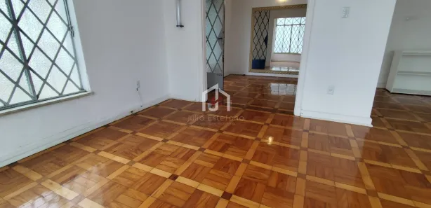 Casa Comercial à venda, 420m² no Centro, Pindamonhangaba