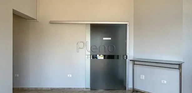 Galpão / Depósito / Armazém para venda ou aluguel, 529m² no Swiss Park, Campinas