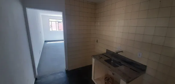 Kitnet com 1 Quarto para alugar, 30m² no Centro, Campinas