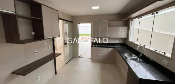 Casa de Condomínio com 4 Quartos à venda, 334m² no Terras Alpha, Resende