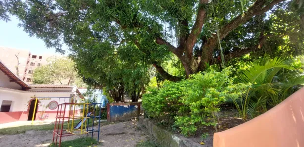 Loja / Salão / Ponto Comercial à venda, 1m² no Mutondo, São Gonçalo
