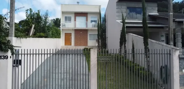 Sobrado com 3 Quartos à venda, 120m² no Jardim São Vicente, Campo Largo