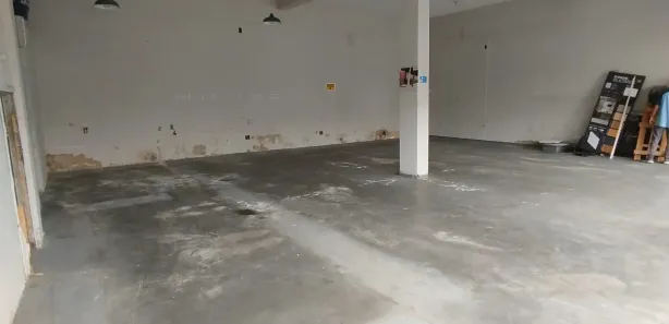 Loja / Salão / Ponto Comercial para alugar, 120m² no Banco de Areia, Mesquita