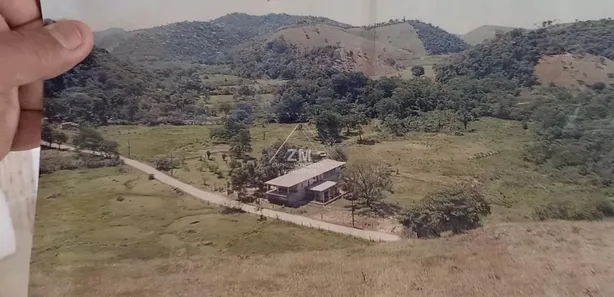 Fazenda / Sítio / Chácara com 9 Quartos à venda, 1200m² no Tinguá, Nova Iguaçu