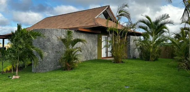 Casa de Condomínio com 4 Quartos à venda, 240m² no Imbassaí, Mata de São João
