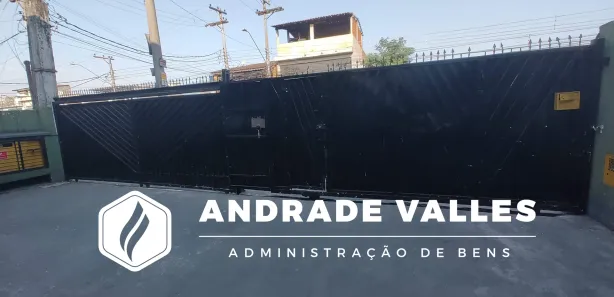 Galpão / Depósito / Armazém para alugar, 750m² no Parque Industrial das Oliveiras, Taboão da Serra
