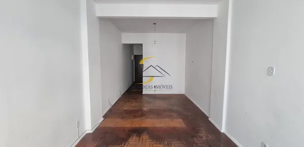 Kitnet à venda, 30m² no Centro, Niterói