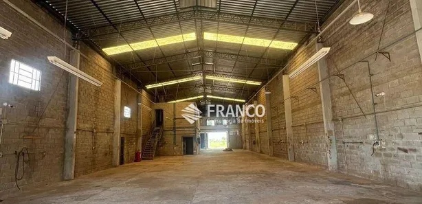 Galpão / Depósito / Armazém para venda ou aluguel, 1141m² no Terra Nova, Taubaté