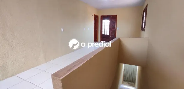 Casa com 2 Quartos para alugar, 70m² no Boa Vista-Castelão, Fortaleza