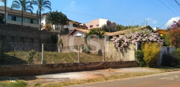 Terreno / Lote / Condomínio para venda ou aluguel, 368m² no Jardim das Paineiras, Campinas