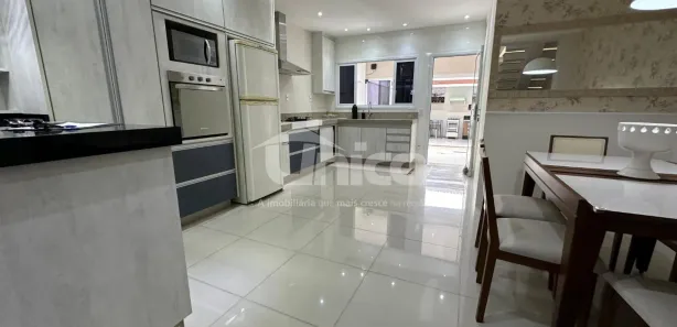 Sobrado com 3 Quartos à venda, 160m² no Jardim Nova Alvorada, Hortolândia