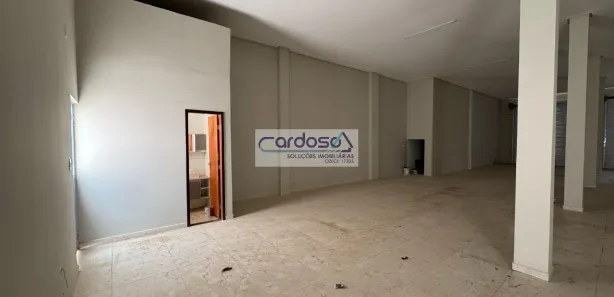 Loja / Salão / Ponto Comercial para alugar, 450m² no Cohab São Francisco, Petrolina